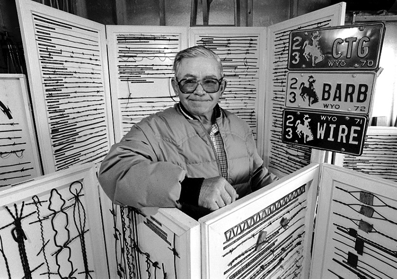 Barbed-wire-collector